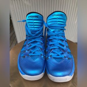 Nike Hyperdunk 2014 Sz 9.5